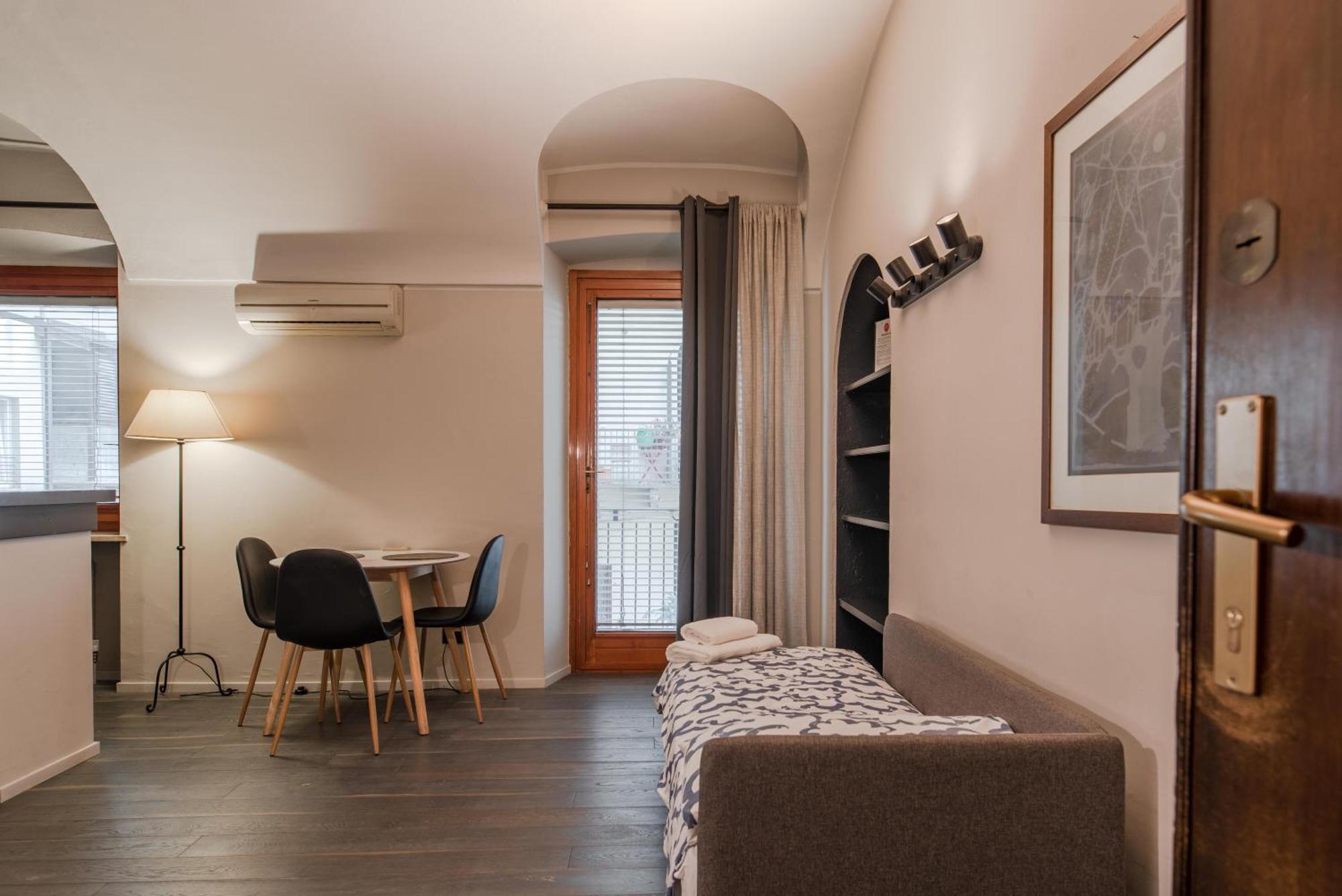 Familia Apartaments - 048 By Happyhostorino Exterior foto